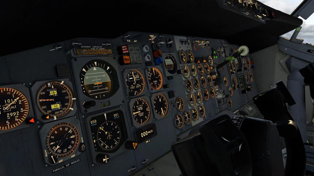 FJS_732_TwinJet_Cockpit 5.jpg