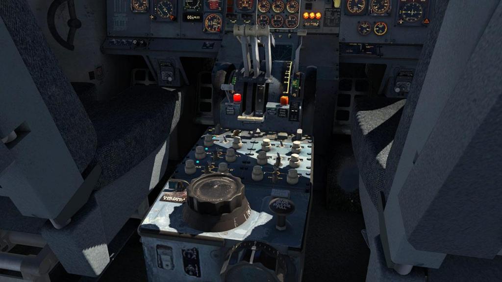 727-200Adv_Cockpit 12.jpg