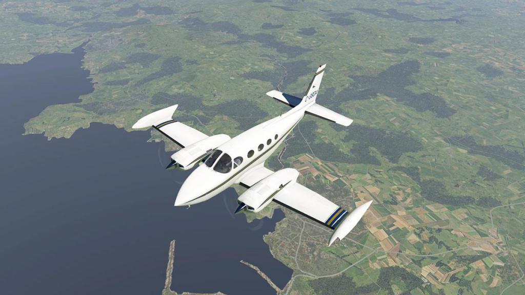 C340 ll_XP11 Flying 5.jpg