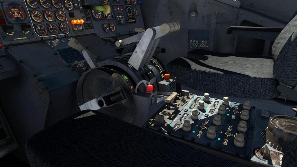 727-200Adv_Cockpit 11.jpg