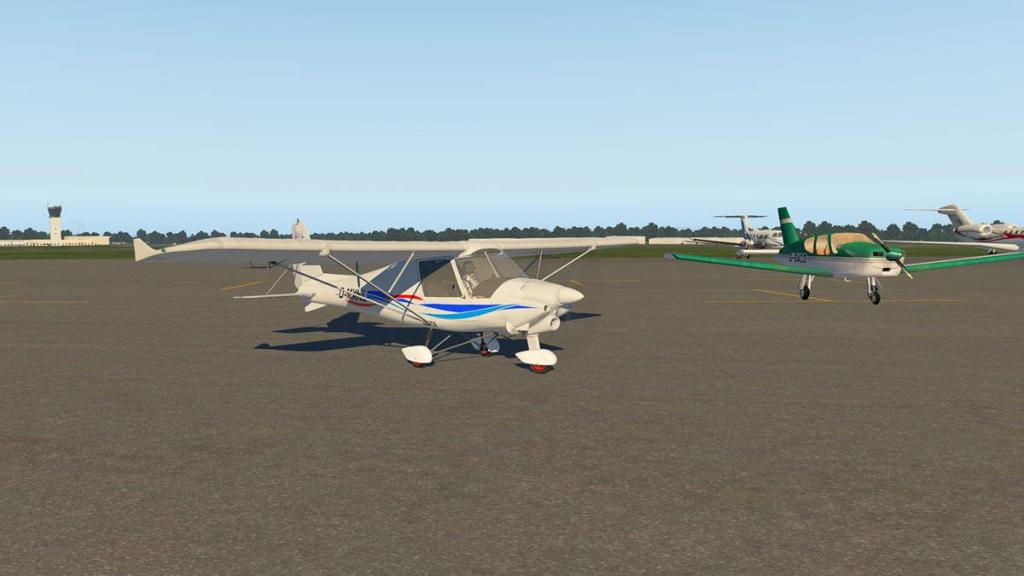 IkarusC42 C_Flying 2.jpg